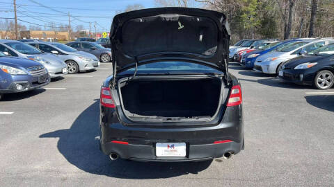 2015 Ford Taurus SEL