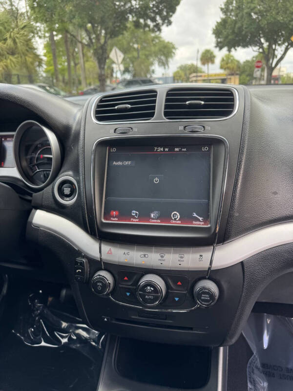 2018 Dodge Journey SXT