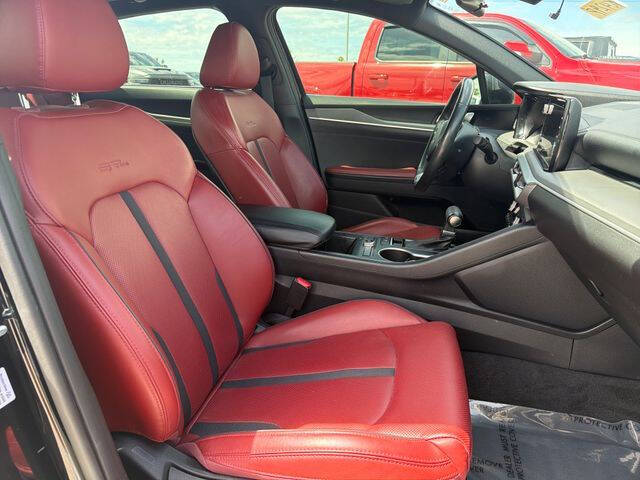 2023 Kia K5