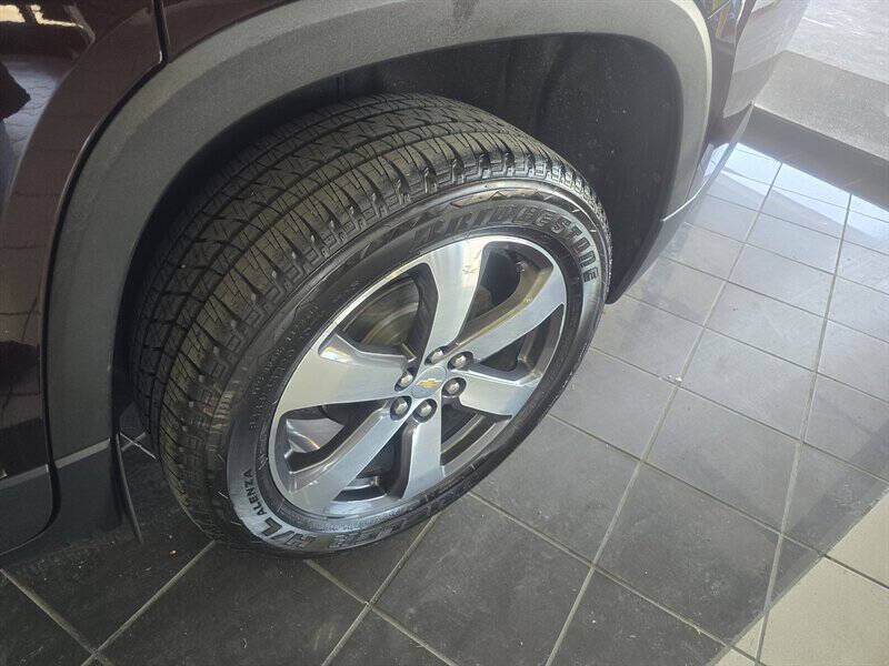 2021 Chevrolet Traverse LT Leather