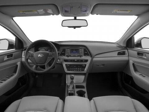 2017 Hyundai Sonata Hybrid SE