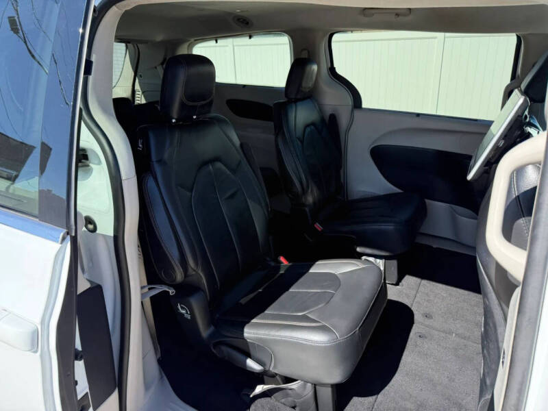 2017 Chrysler Pacifica