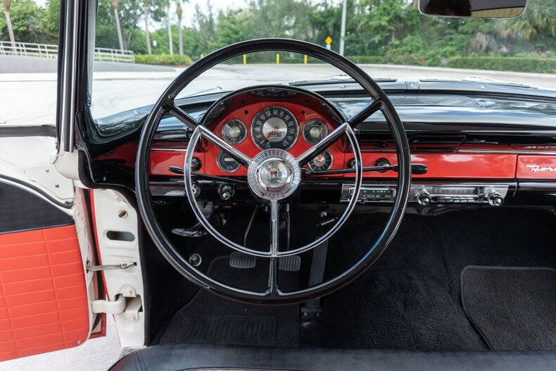 1956 Ford Fairlane