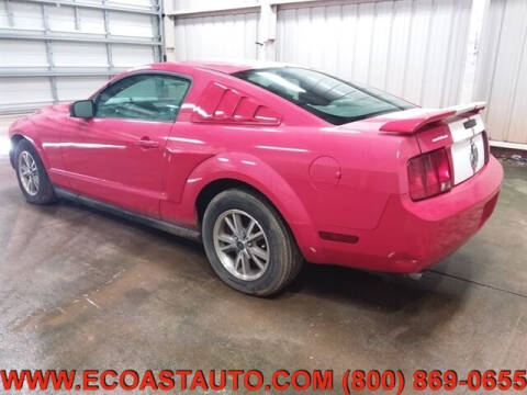 2005 Ford Mustang V6 Deluxe