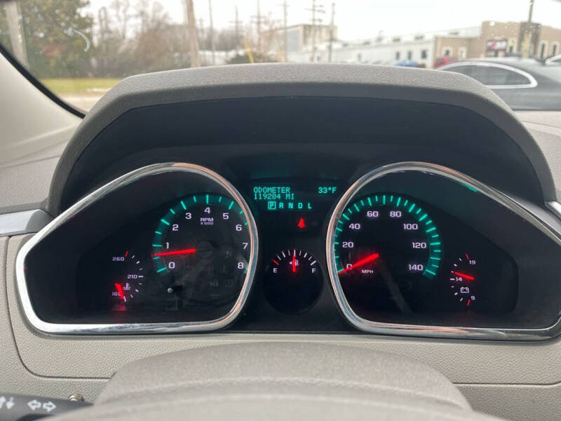 2012 Chevrolet Traverse LS