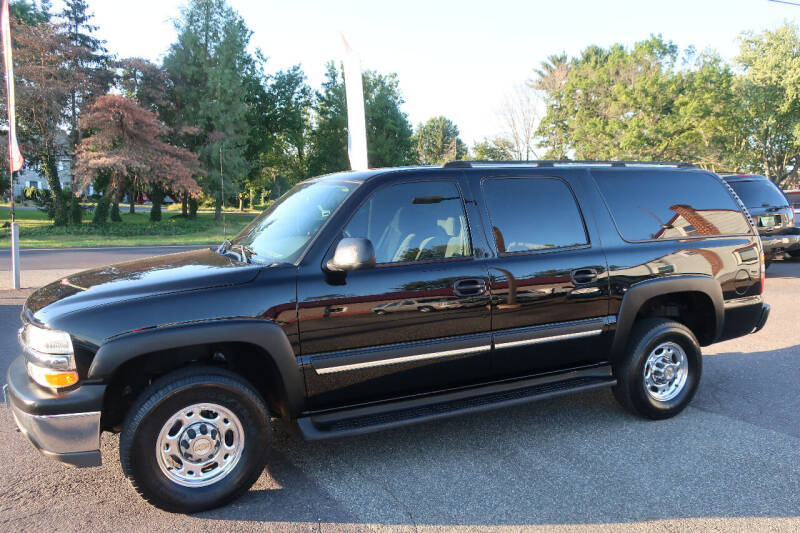 2004 Chevrolet Suburban for sale at GEG Automotive in Gilbertsville PA