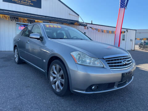 2007 Infiniti M35 for sale at BELOW BOOK AUTO SALES in Idaho Falls ID