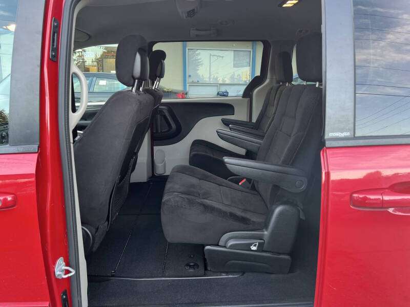 2013 Dodge Grand Caravan SE