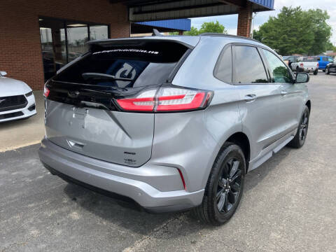 2023 Ford Edge SE