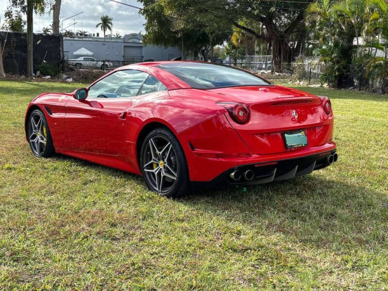 2017 Ferrari California T