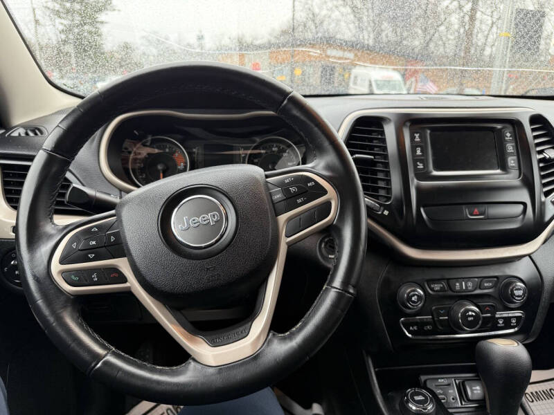 2017 Jeep Cherokee Latitude