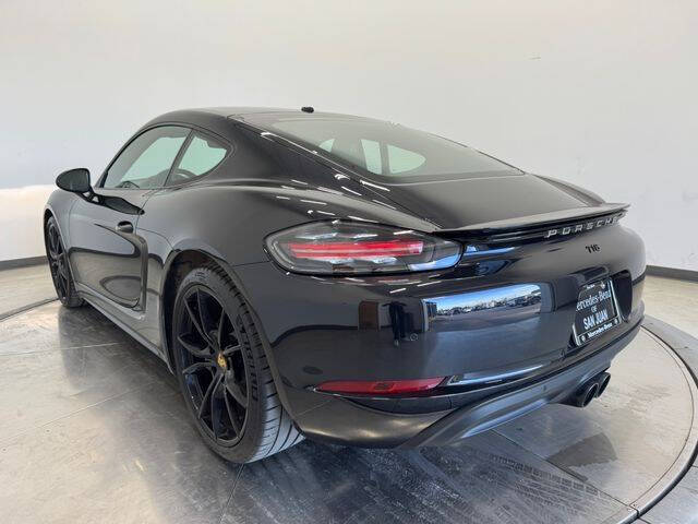 2021 Porsche 718 Cayman T