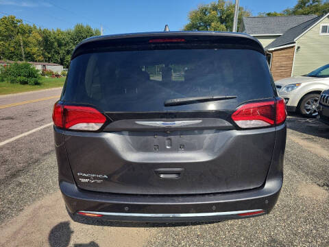 2018 Chrysler Pacifica Touring L Plus
