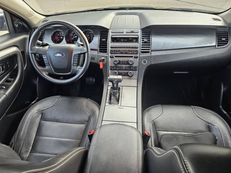 Image 9 of 2011 Ford Taurus SEL