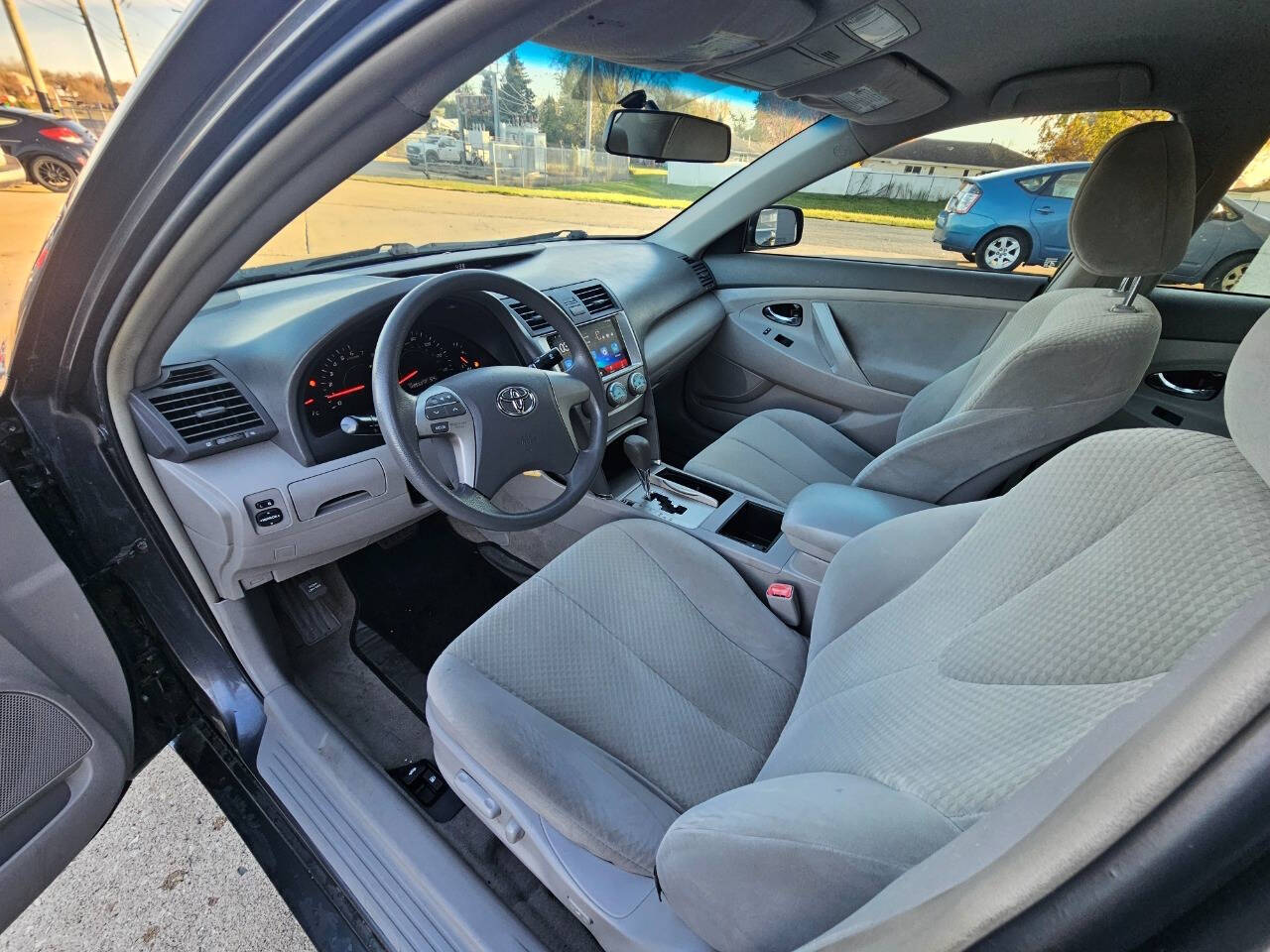 2008 Toyota Camry for sale at Quantum Auto Co in Plainfield, IL