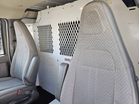 2017 GMC Savana 3500