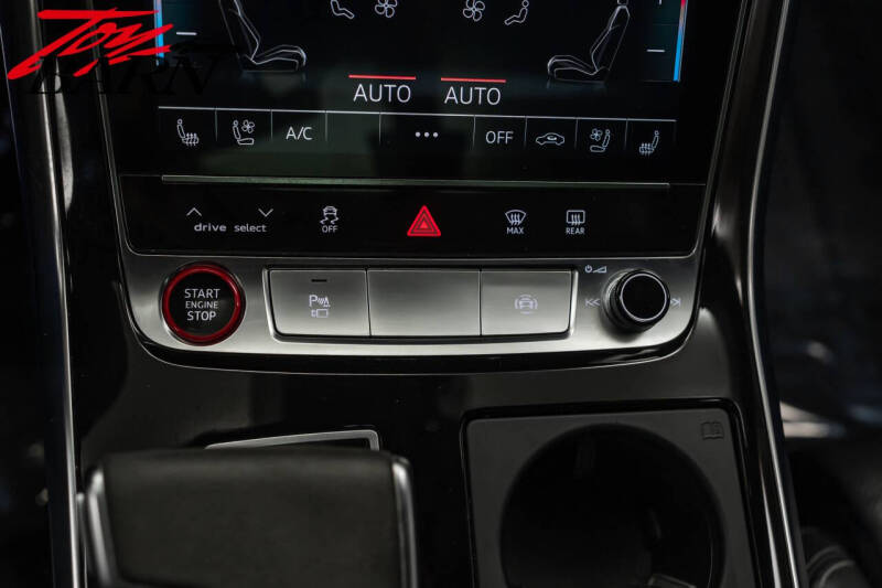 2022 Audi RS Q8 4.0T quattro