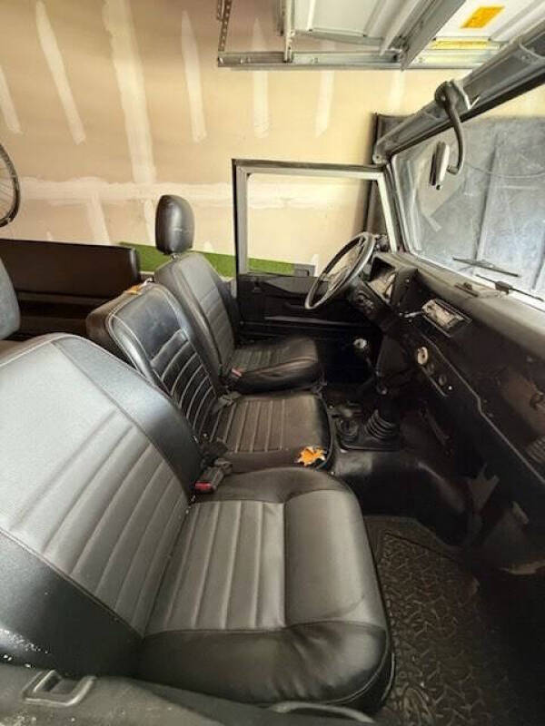 1989 Land Rover Defender