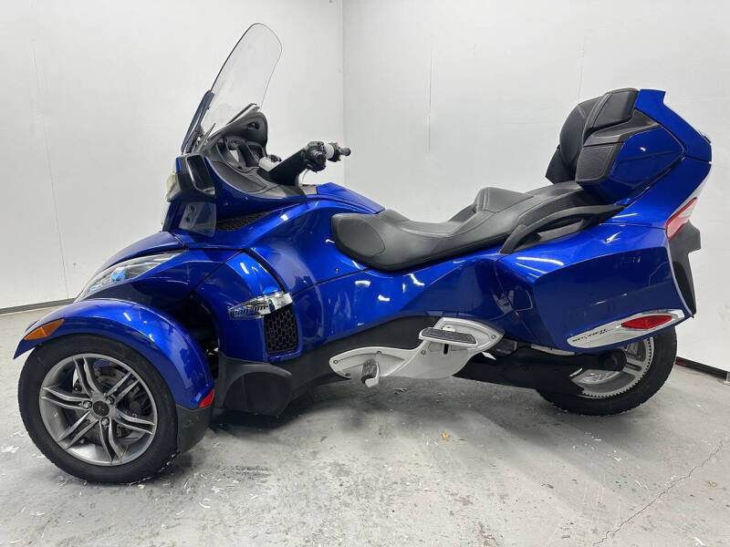 2012 Can-Am Spyder RT-S SE5