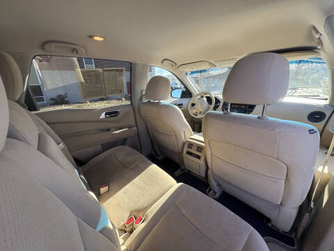 2014 Nissan Pathfinder S