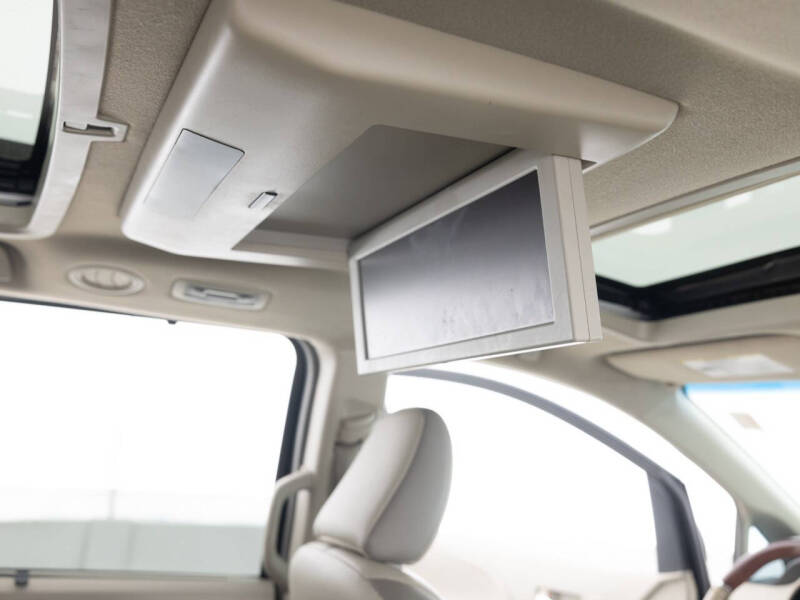 2014 Toyota Sienna Limited 7-Passenger