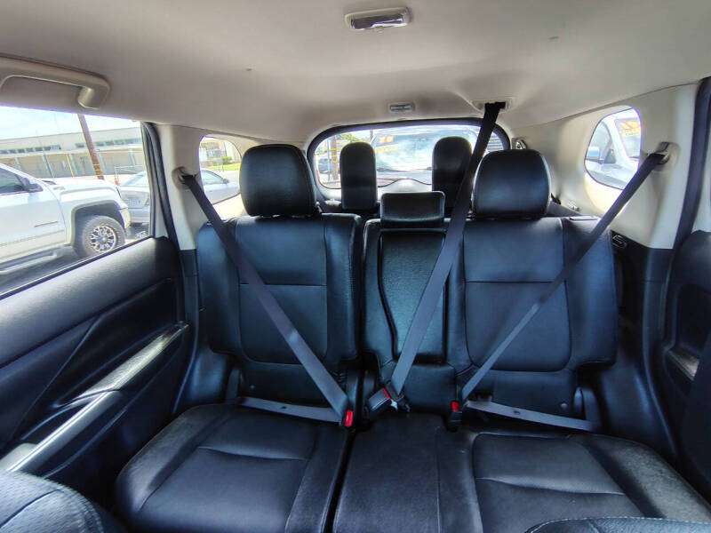 2017 Mitsubishi Outlander SEL