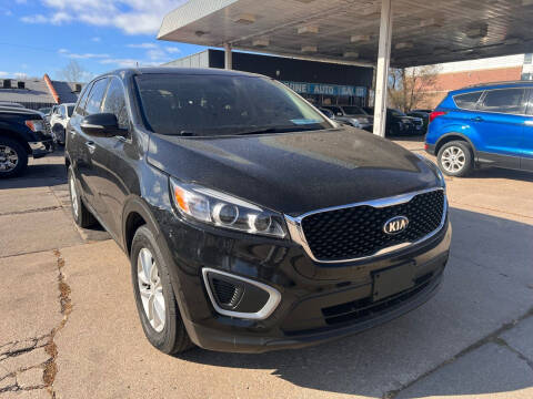 2016 Kia Sorento for sale at Divine Auto Sales LLC in Omaha NE