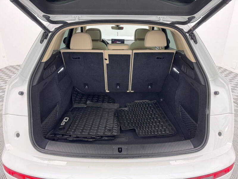 2022 Audi Q5 quattro S line Premium 45 TFSI