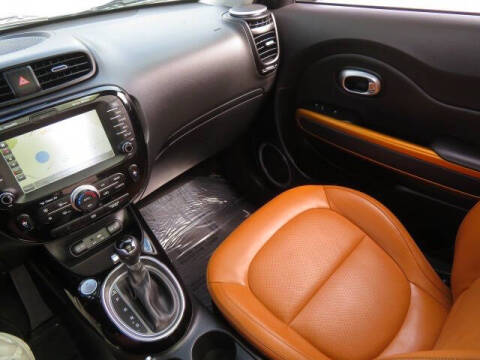 2016 Kia Soul !