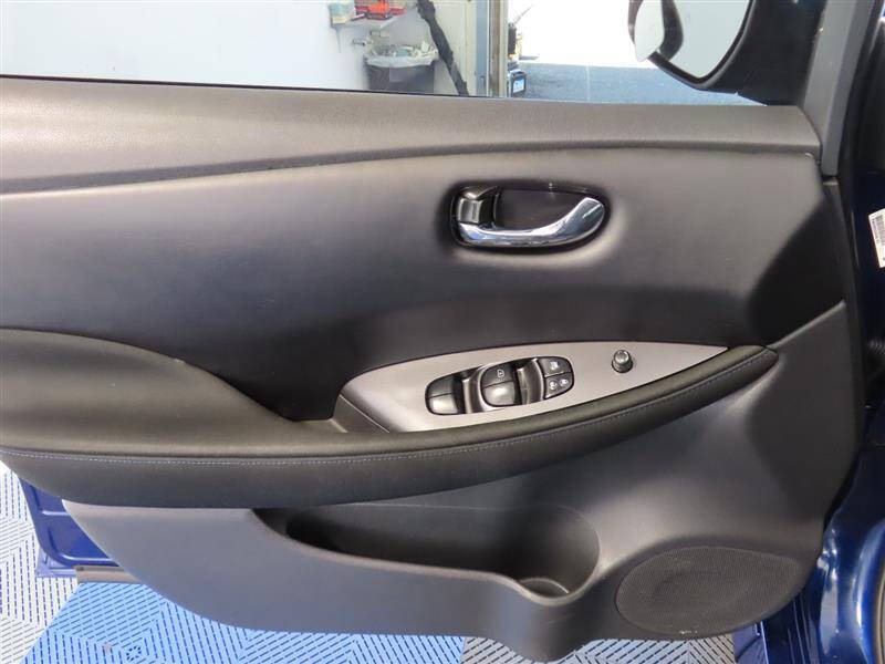 2023 Nissan LEAF S