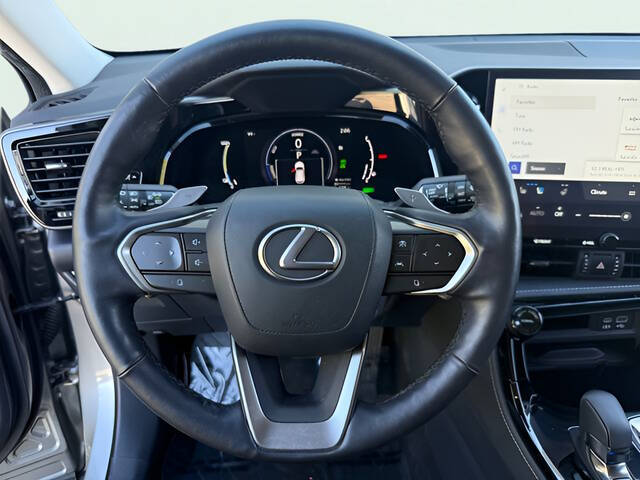 2022 Lexus NX 450h+