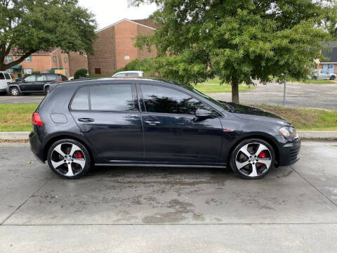 2017 Volkswagen Golf GTI SE
