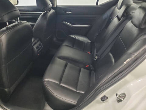 2023 Nissan Altima 2.5 SL