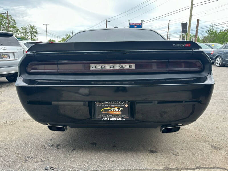 2014 Dodge Challenger SRT8 Core
