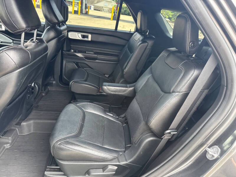 2020 Ford Explorer ST