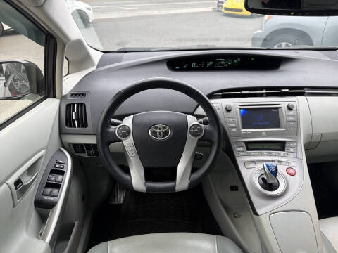 2014 Toyota Prius Four