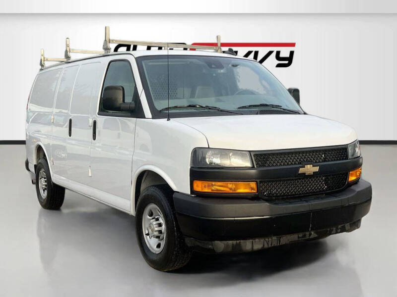 2024 Chevrolet Express 2500