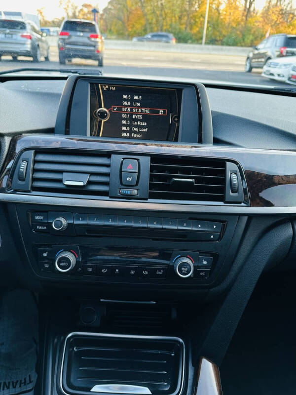 2014 BMW 3 Series 320i xDrive