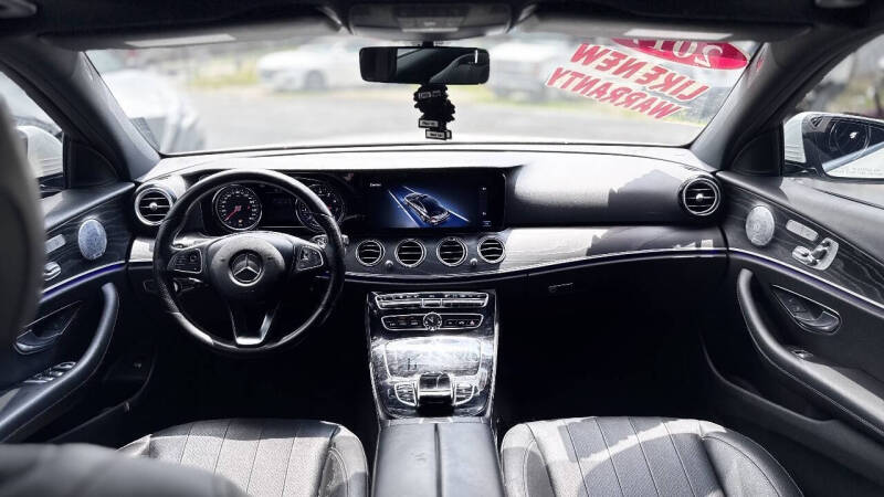 2017 Mercedes-Benz E-Class E 300