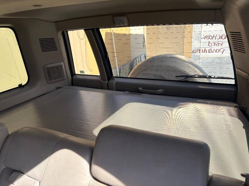 2000 Isuzu Trooper Limited