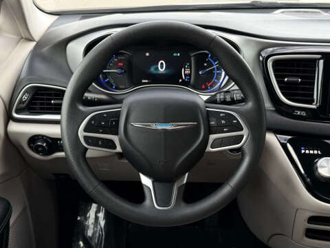 2018 Chrysler Pacifica Hybrid Touring Plus