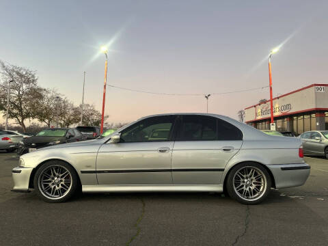 2000 BMW M5