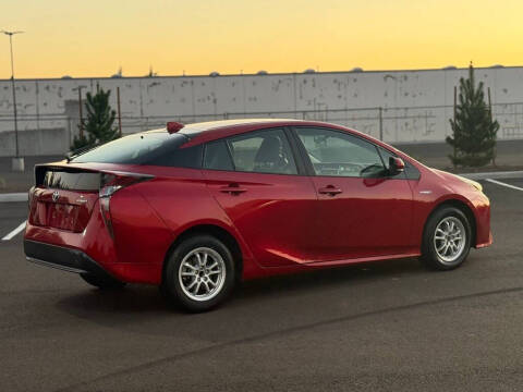 2016 Toyota Prius Two Eco