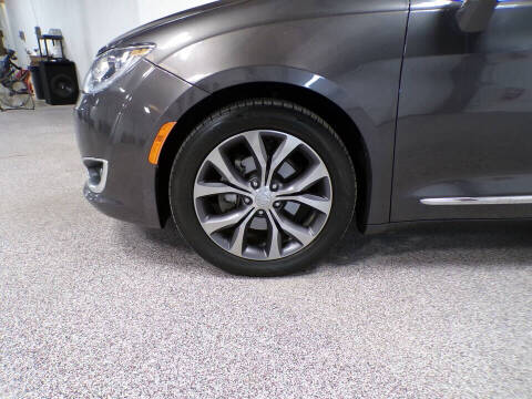 2017 Chrysler Pacifica Limited