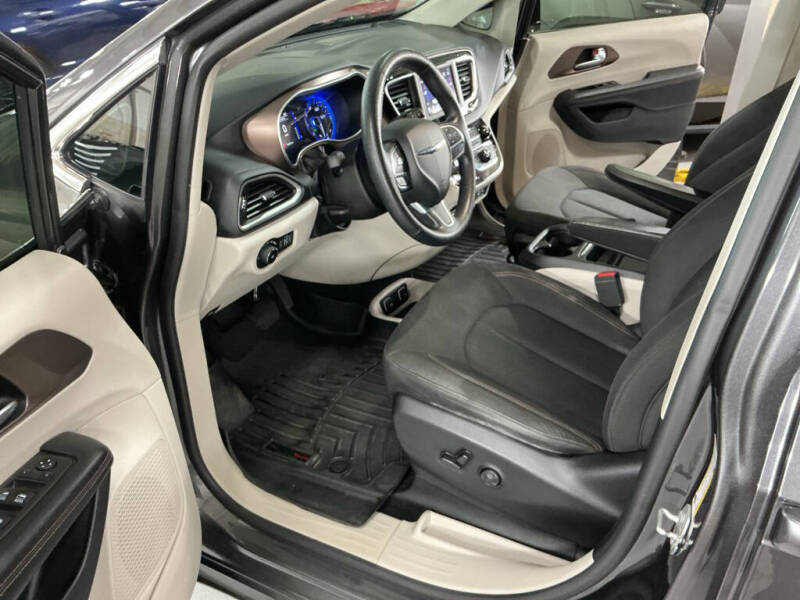 2019 Chrysler Pacifica Touring Plus