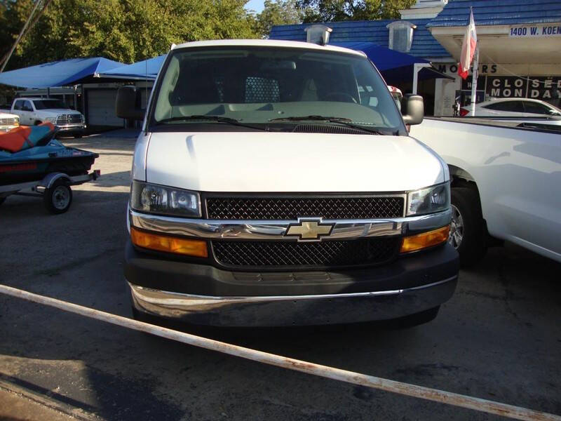 2024 Chevrolet Express 2500