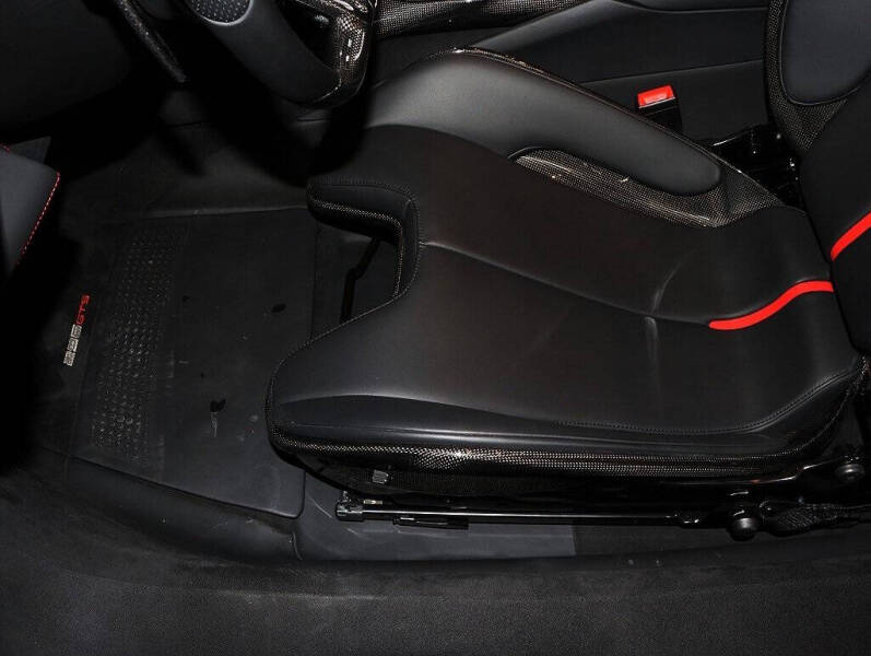 2024 Ferrari 296 GTS