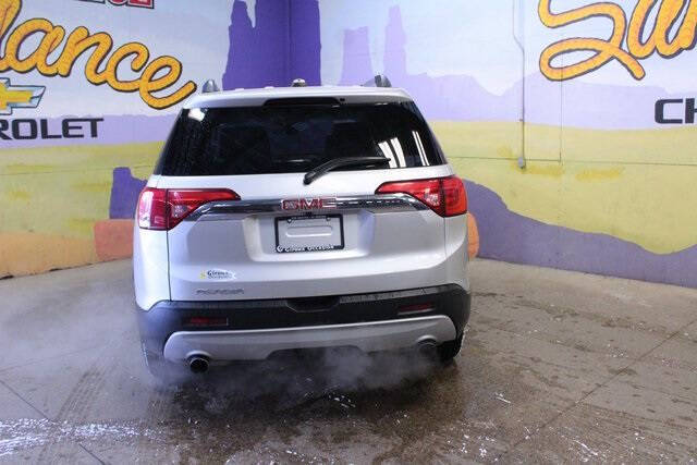 2019 GMC Acadia SLE-2