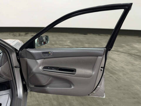 2006 Toyota Camry LE