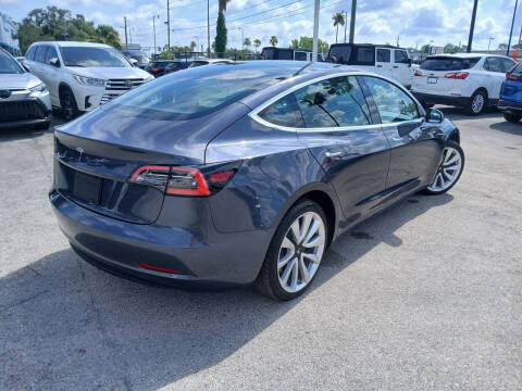 2020 Tesla Model 3